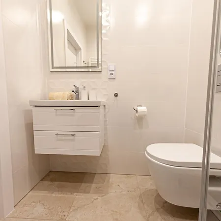 Euro Ogarna Apartment *